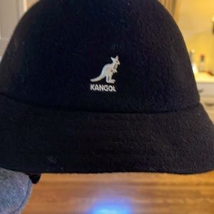 Kangol bucket hat Worn once- very clean